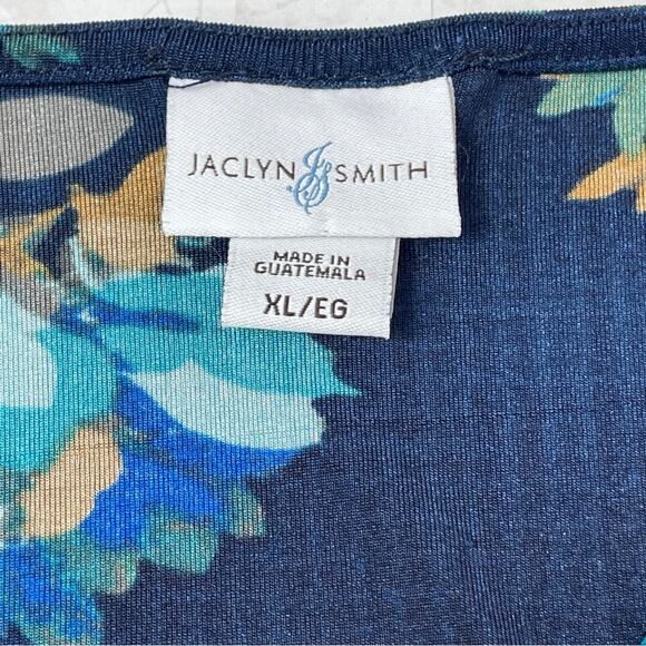 Jaclyn Smith Navy FLoral Cross Front Blouse Size XL/L - Picture 8 of 10